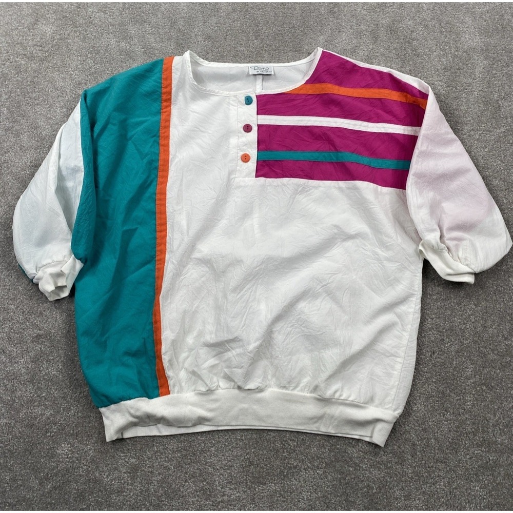 VTG Remo Of California Vintage Women's Colorful Three Button Woven Shirt L White